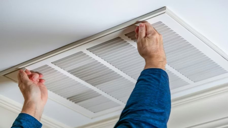 AC duct cleaning